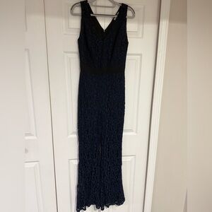Elegant Navy Lace Maxi Dress